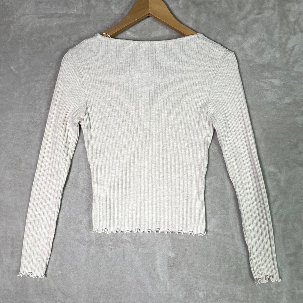 Pull & Bear Ribbed Beige S Top Lettuce Hem Long Sleeve Coquette Balletcore Rose - Picture 2 of 9
